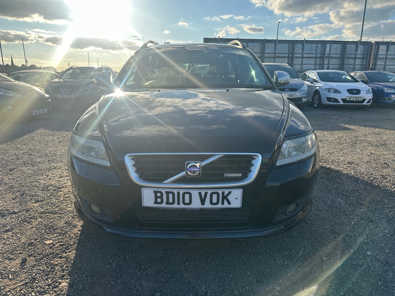 Used Volvo V50 2010 for sale - 76020156: Photo 2