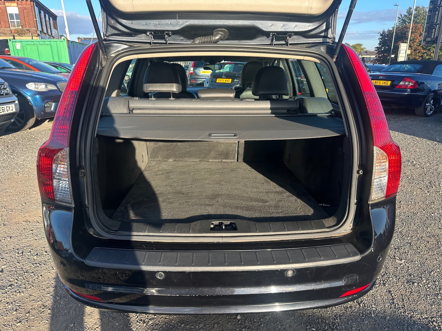Used Volvo V50 2010 for sale - 76020156: Photo 9