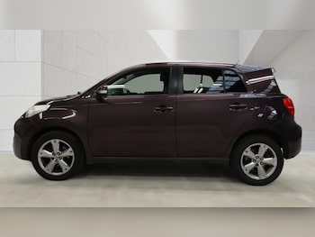 Used Toyota Urban Cruiser 2012 for sale - 78383464: Photo