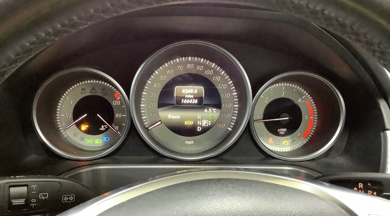 Used Mercedes-Benz E Class 2013 for sale - 76666309: Photo 10