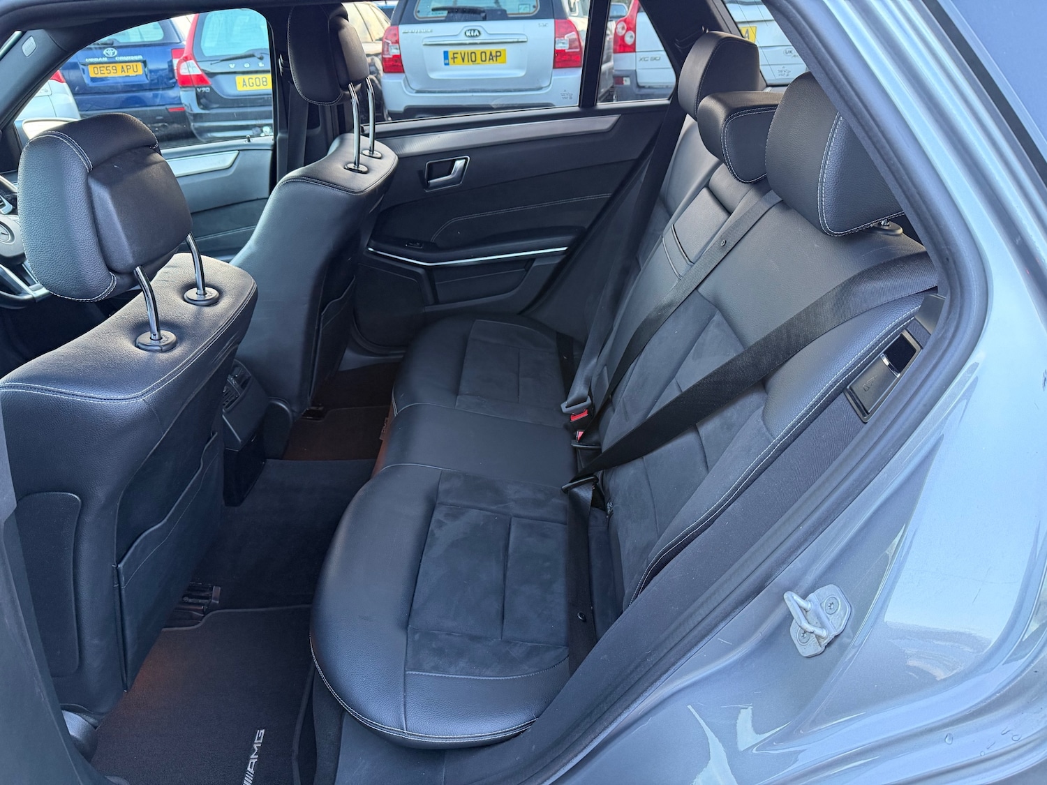 Used Mercedes-Benz E Class 2013 for sale - 76666309: Photo 13