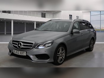 Used Mercedes-Benz E Class 2013 for sale - 76666309: Photo