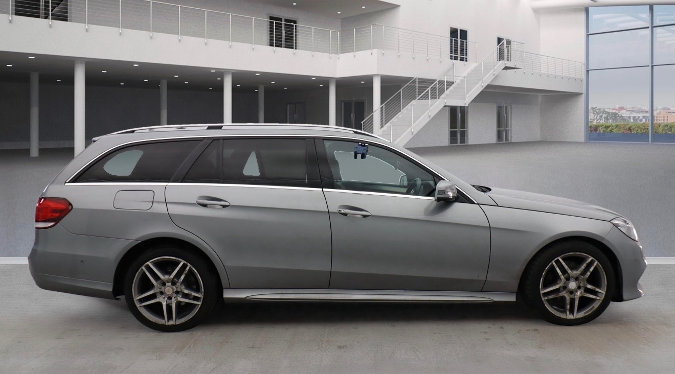 Used Mercedes-Benz E Class 2013 for sale - 76666309: Photo 6