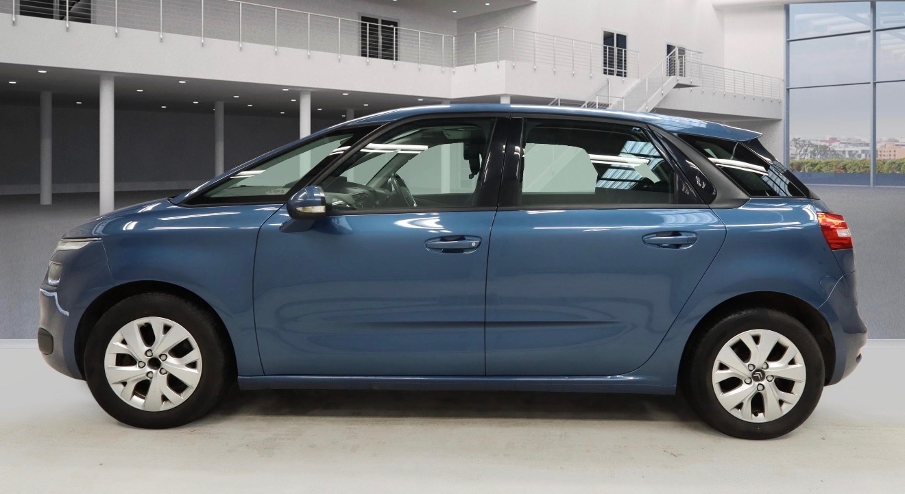 Used Citroen C4 Picasso 2014 for sale - 77610139: Photo 3