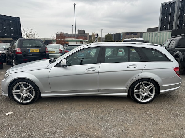Used Mercedes-Benz C Class 2009 for sale - 76266304: Photo 4