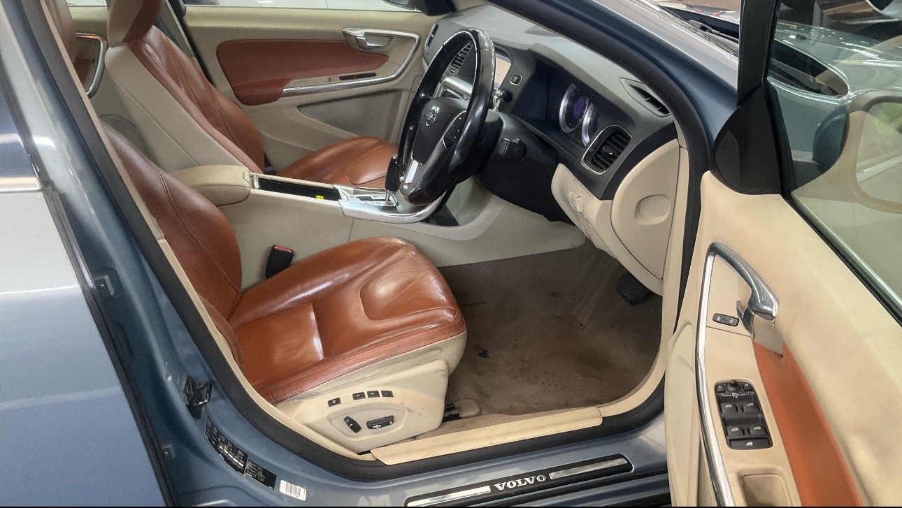 Used Volvo S60 2011 for sale - 77270799: Photo 9