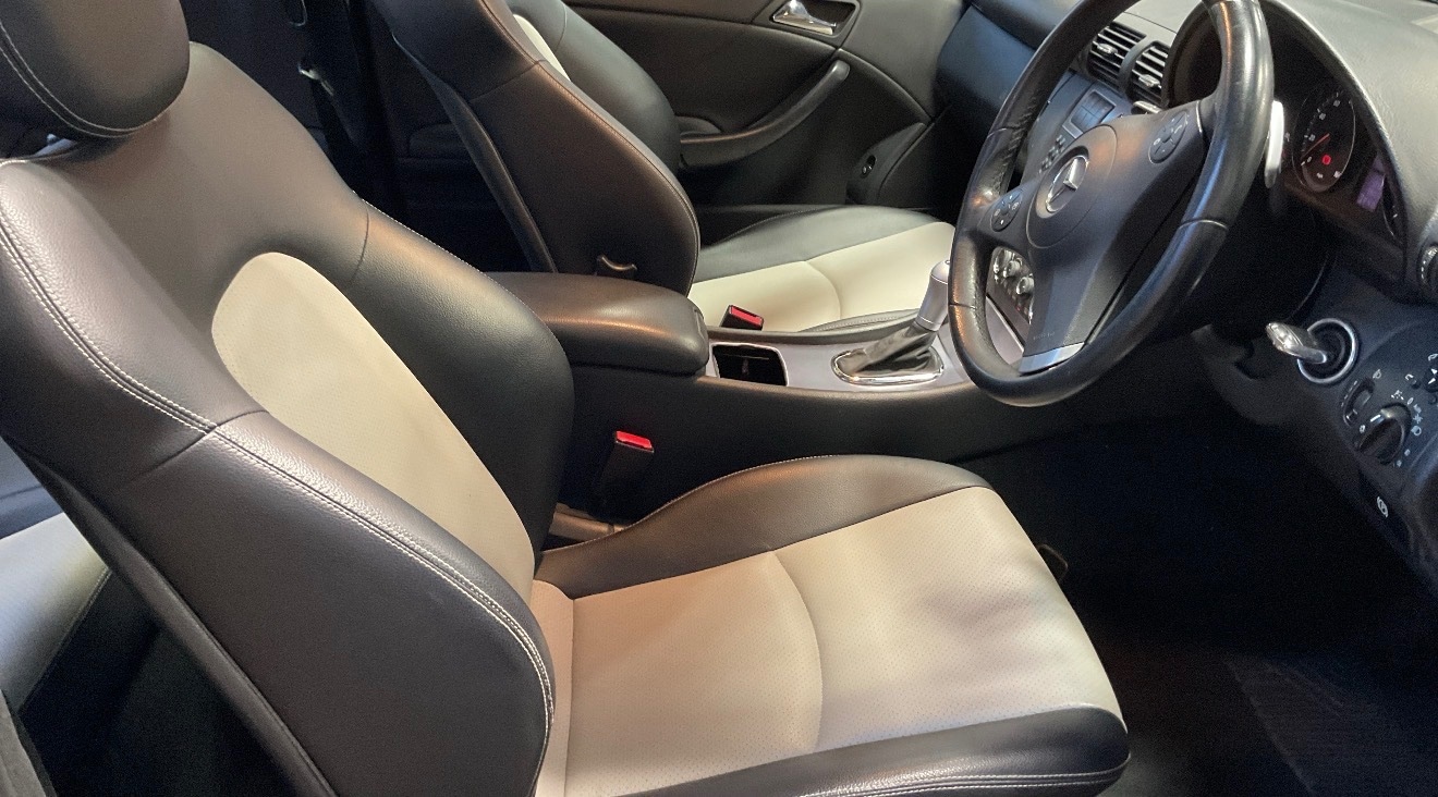 Used Mercedes-Benz CLC Class 2009 for sale - 77397079: Photo 9