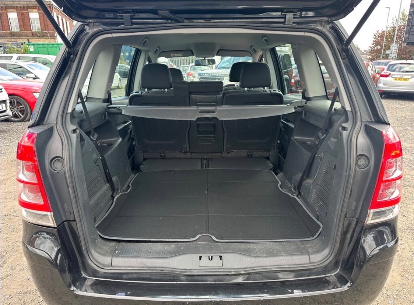 Used Vauxhall Zafira 2014 for sale - 77023503: Photo 10