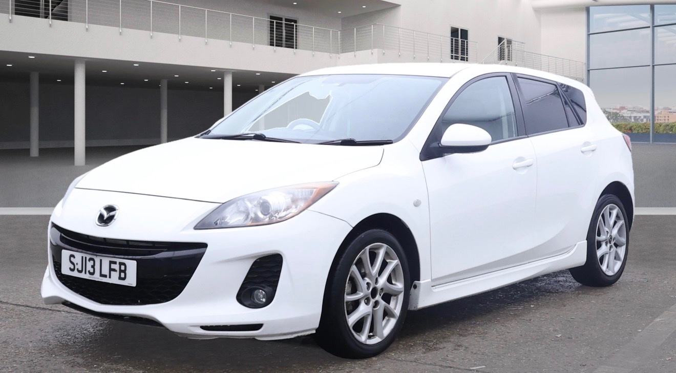 Used Mazda Mazda3 2013 for sale - 76687601: Photo 2