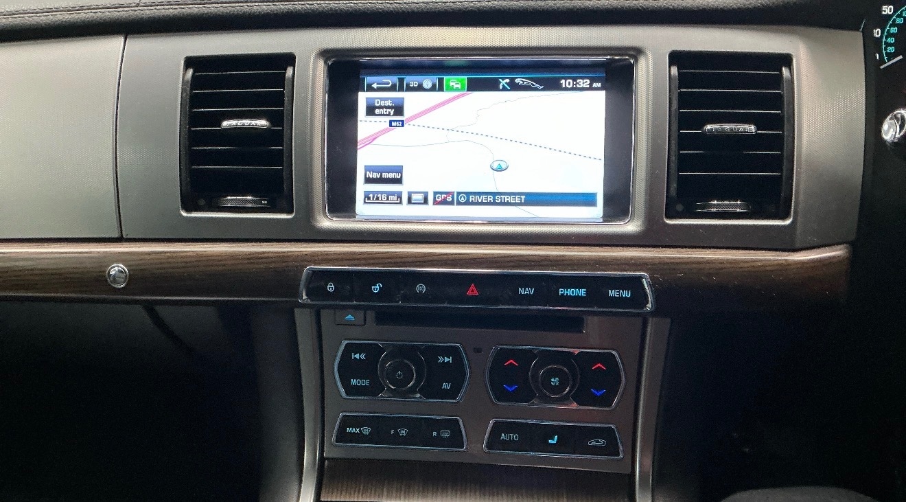 Used Jaguar XF 2013 for sale - 77704568: Photo 11