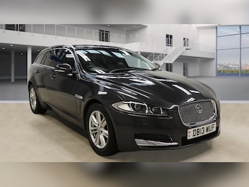 Used Jaguar XF 2013 for sale - 77704568: Photo