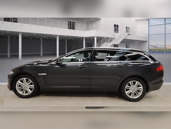 Used Jaguar XF 2013 for sale - 77704568: Photo