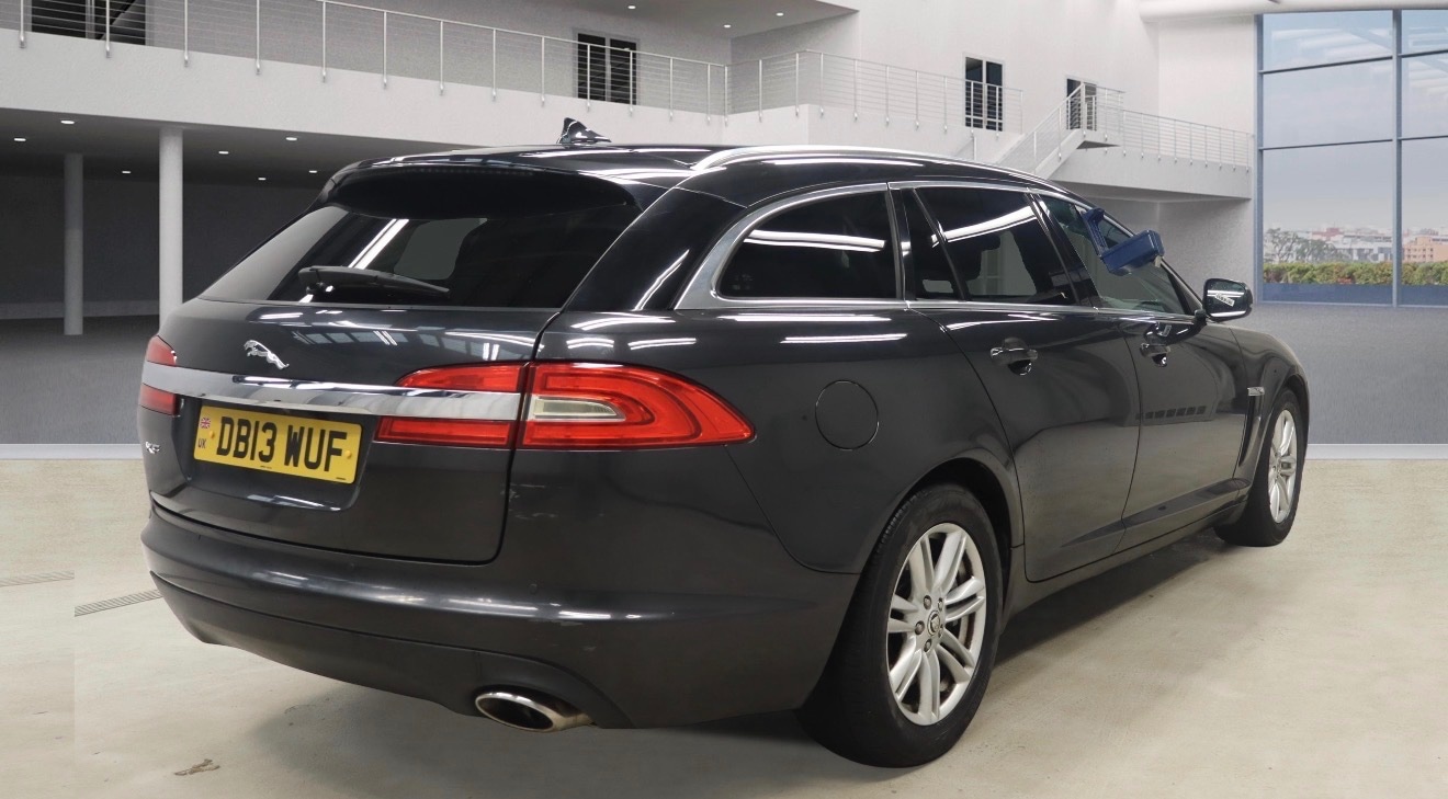 Used Jaguar XF 2013 for sale - 77704568: Photo 5