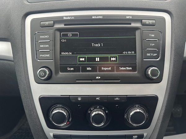 Used Skoda Octavia 2009 for sale - 76262178: Photo 18