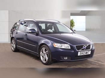 Used Volvo V50 2012 for sale - 78123706: Photo
