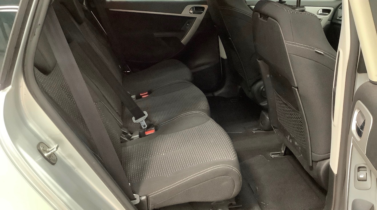 Used Citroen C4 Picasso 2011 for sale - 77851852: Photo 8