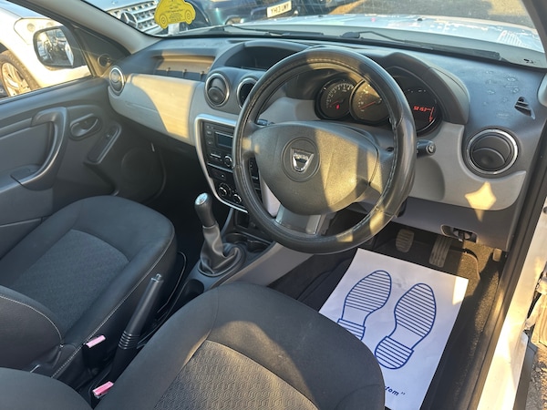 Used Dacia Duster 2014 for sale - 76118119: Photo 12
