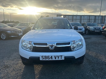 Used Dacia Duster 2014 for sale - 76118119: Photo 2