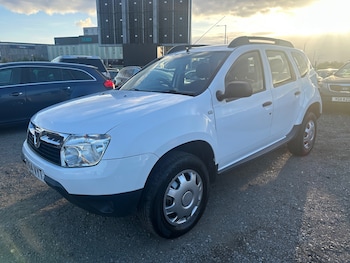Used Dacia Duster 2014 for sale - 76118119: Photo 3