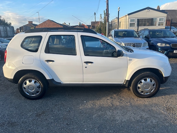 Used Dacia Duster 2014 for sale - 76118119: Photo 8