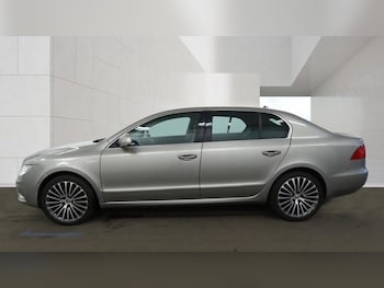 Used Skoda Superb 2012 for sale - 78658802: Photo