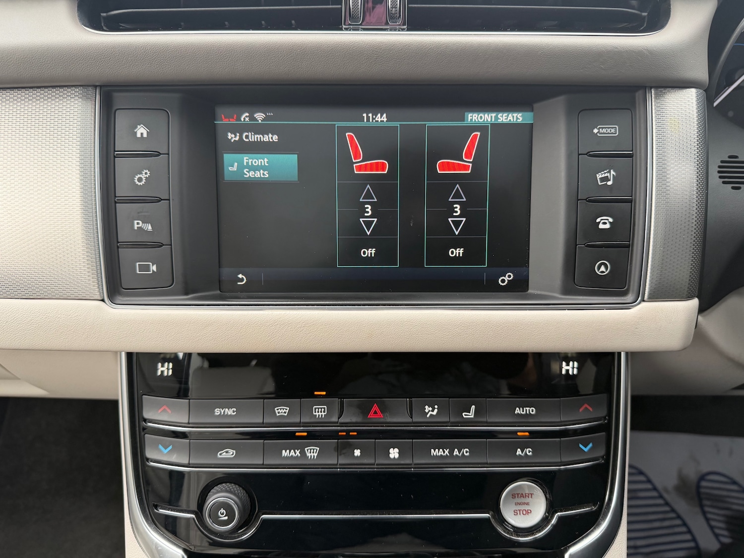 Used Jaguar XF 2018 for sale - 77259176: Photo 21