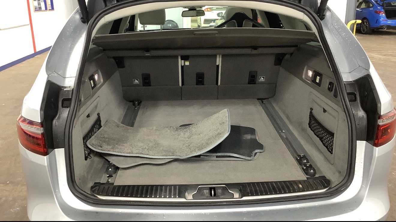 Used Jaguar XF 2018 for sale - 77259176: Photo 7