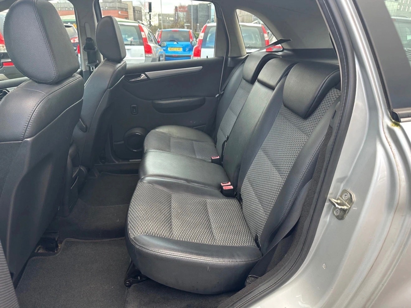 Used Mercedes-Benz B Class 2009 for sale - 76920133: Photo 13