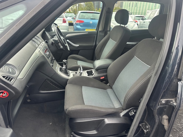 Used Ford S-Max 2011 for sale - 76179115: Photo 15