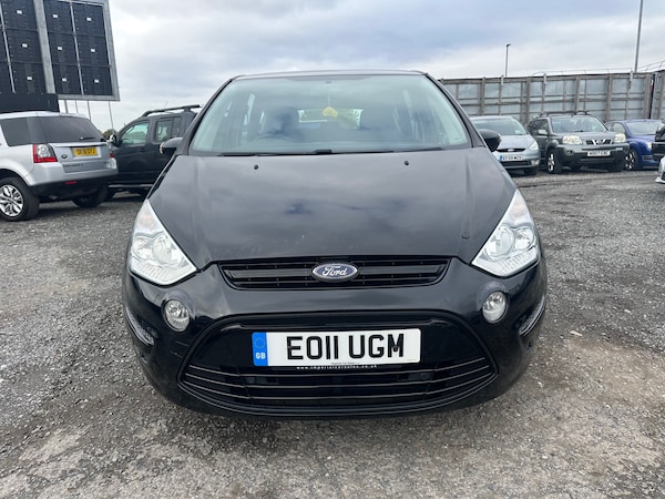 Used Ford S-Max 2011 for sale - 76179115: Photo 2