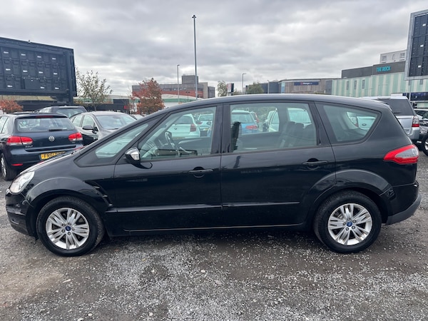Used Ford S-Max 2011 for sale - 76179115: Photo 4