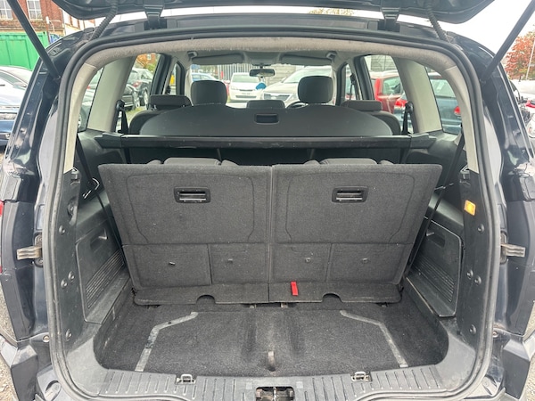 Used Ford S-Max 2011 for sale - 76179115: Photo 9