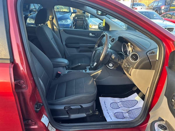 Used Ford Focus 2008 for sale - 73609975: Photo 11