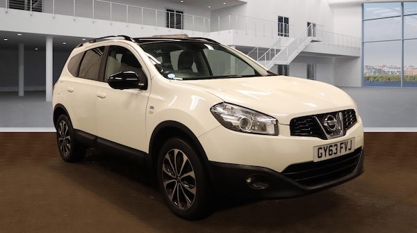 Used Nissan Qashqai+2 2013 for sale - 76231374: Photo 1