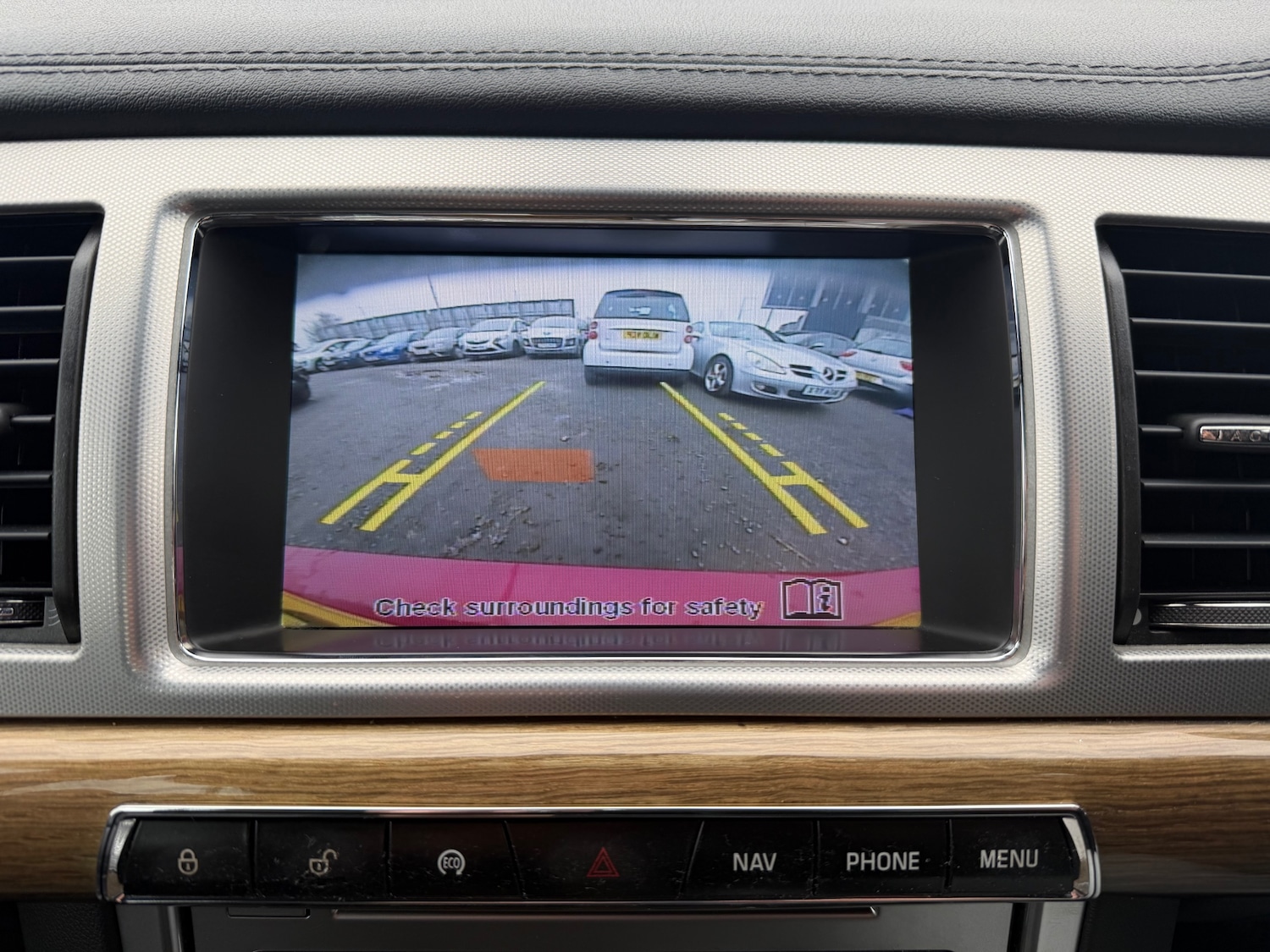 Used Jaguar XF 2013 for sale - 78077965: Photo 17