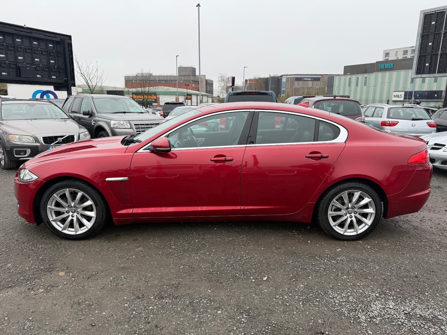 Used Jaguar XF 2013 for sale - 78077965: Photo 4