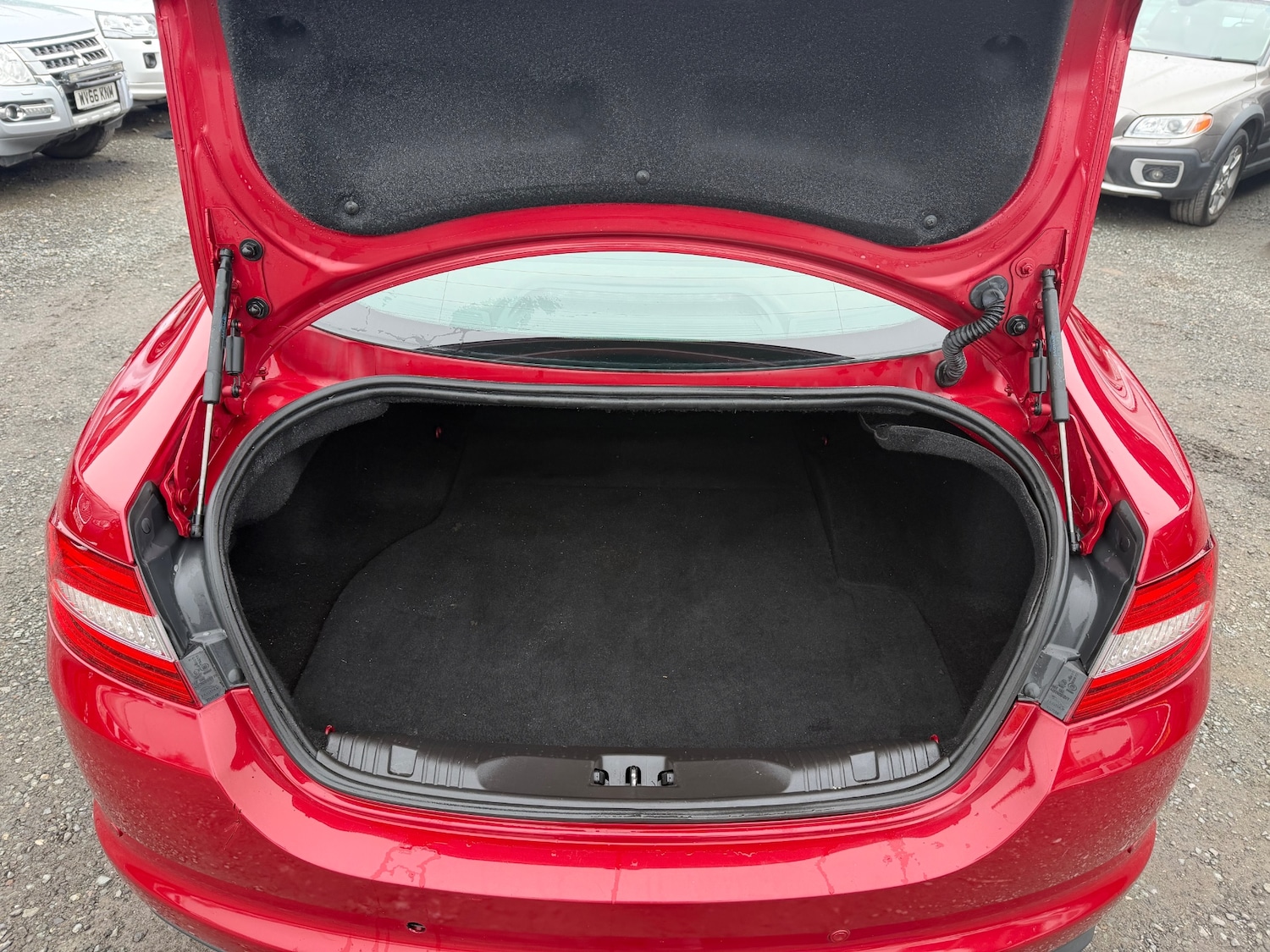 Used Jaguar XF 2013 for sale - 78077965: Photo 9