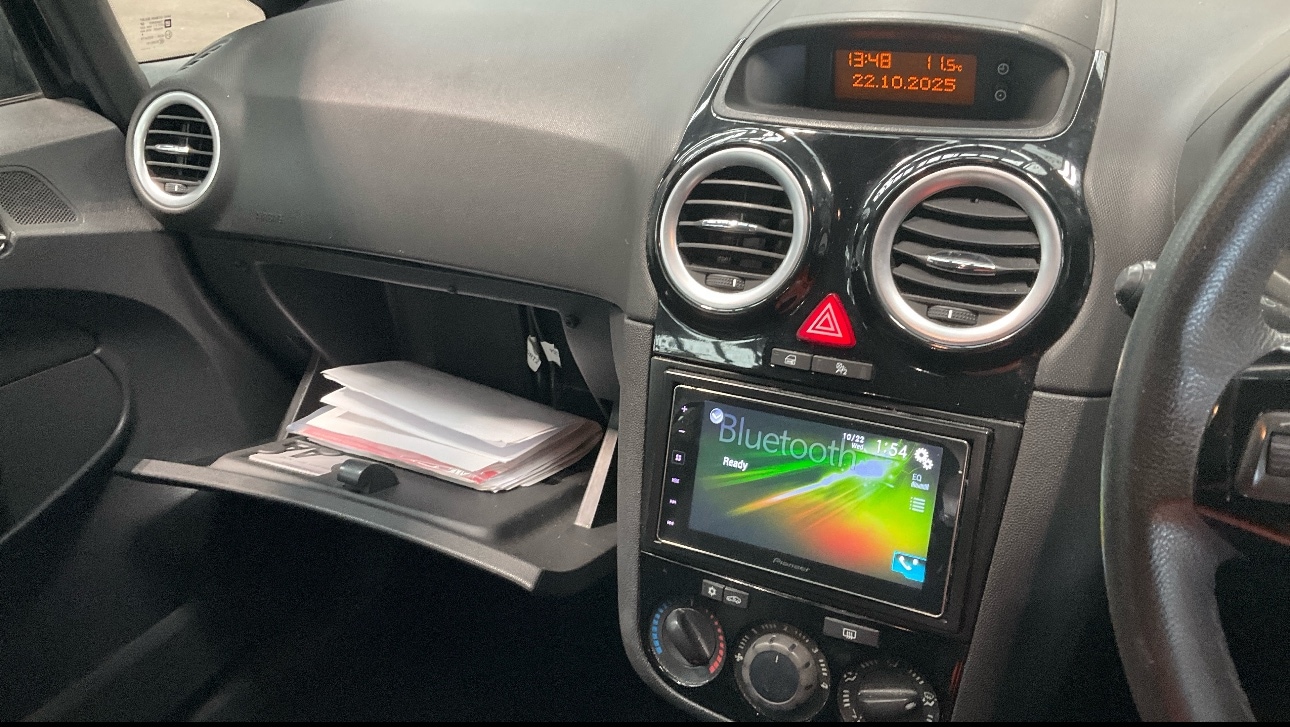 Used Vauxhall Corsa 2012 for sale - 76362962: Photo 11