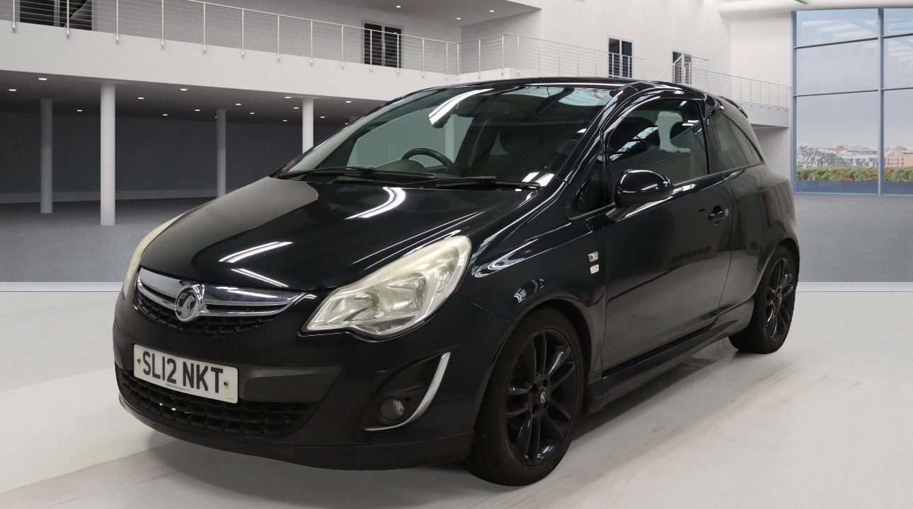 Used Vauxhall Corsa 2012 for sale - 76362962: Photo 2