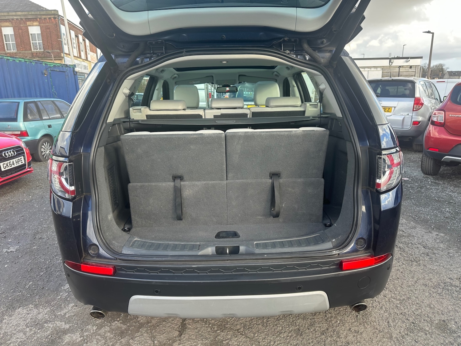 Used Land Rover Discovery Sport 2015 for sale - 78153374: Photo 9