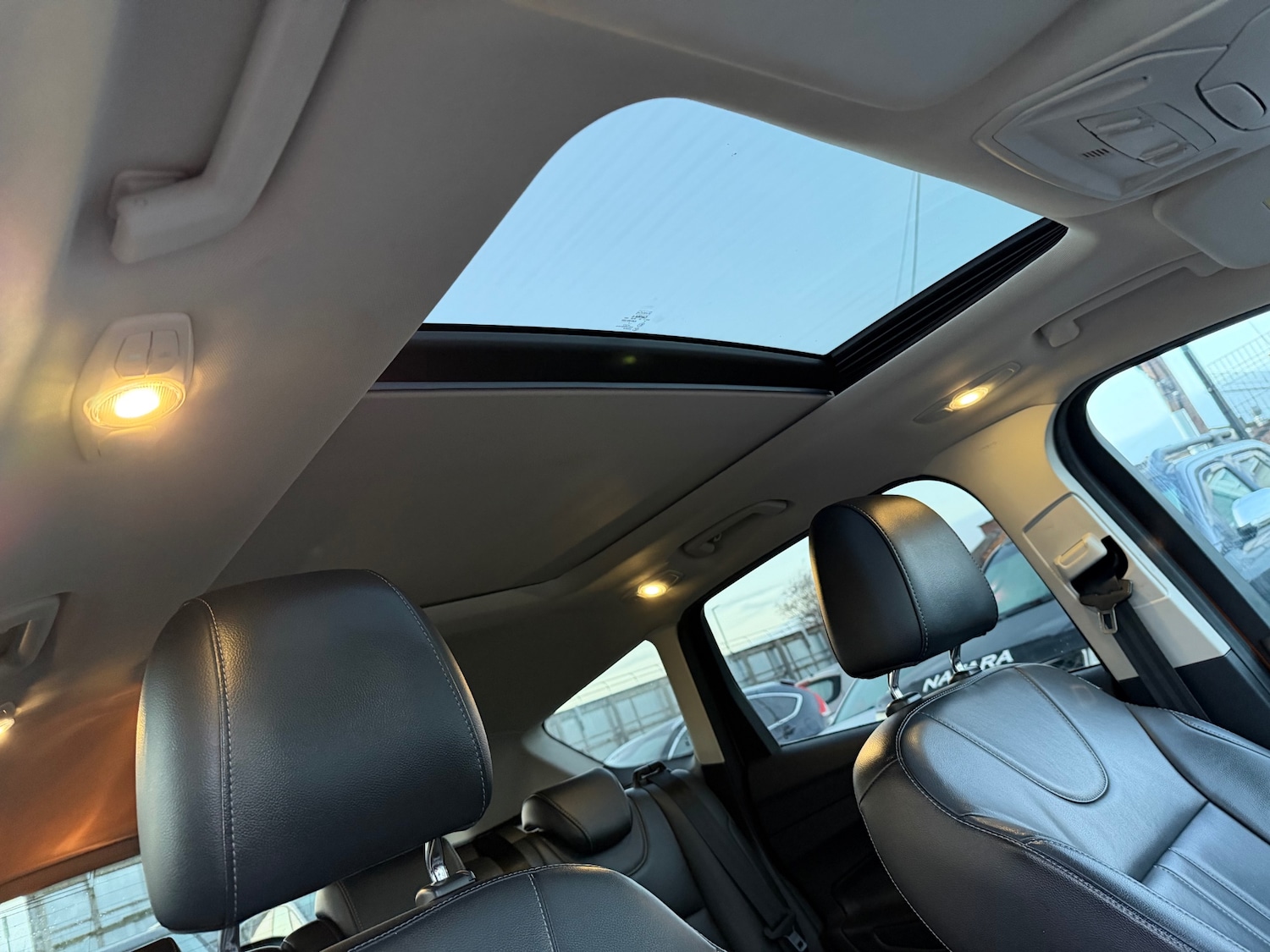 Used Ford Kuga 2015 for sale - 76757104: Photo 17