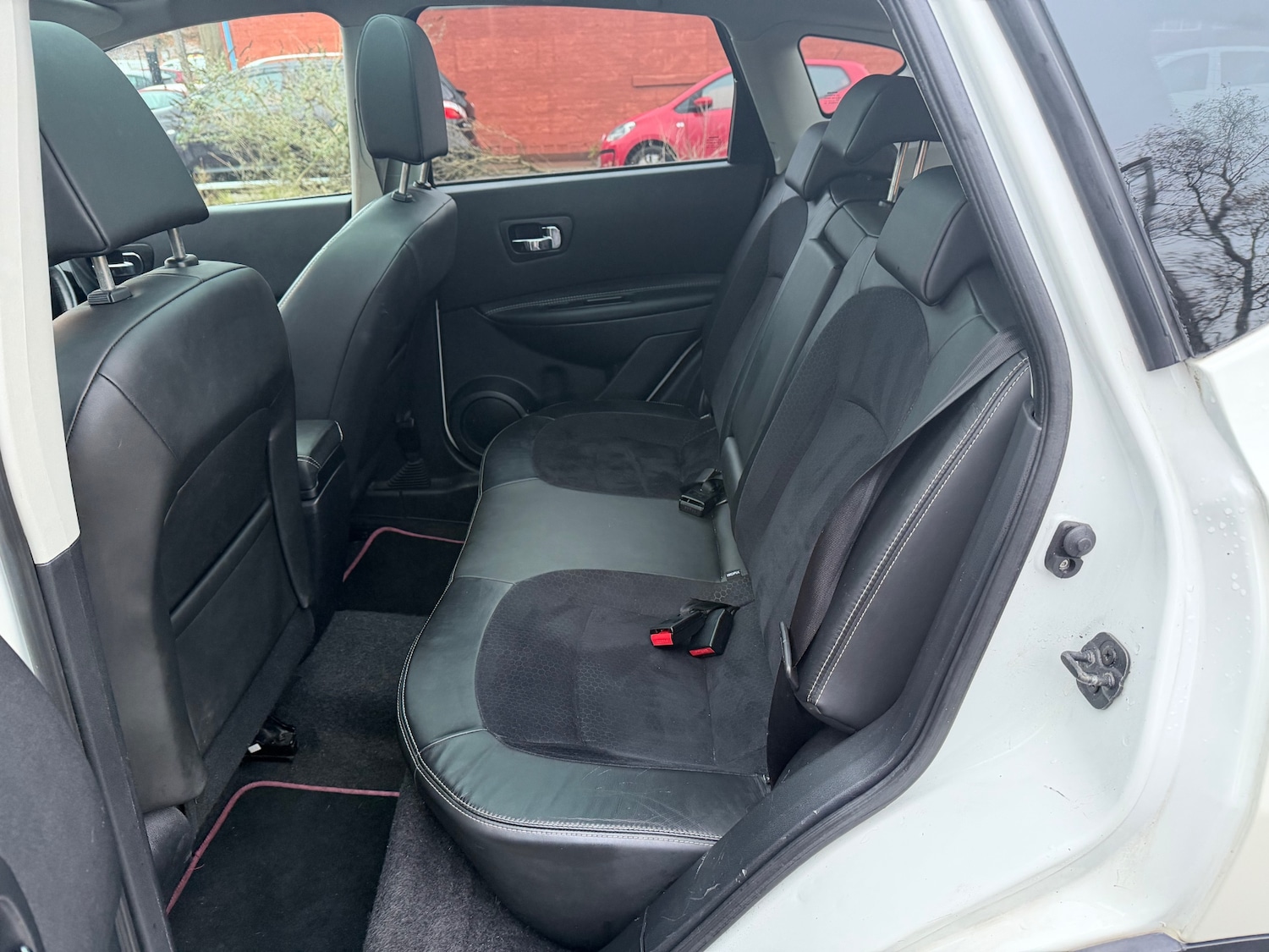 Used Nissan Qashqai 2013 for sale - 76649788: Photo 13