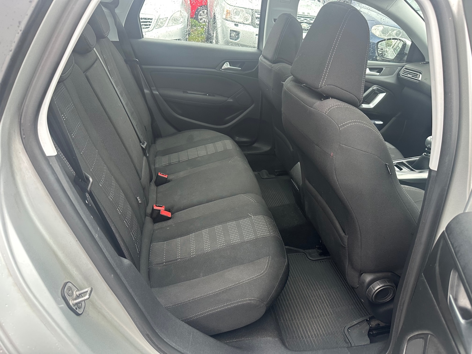 Used Peugeot 308 2015 for sale - 75930288: Photo 10