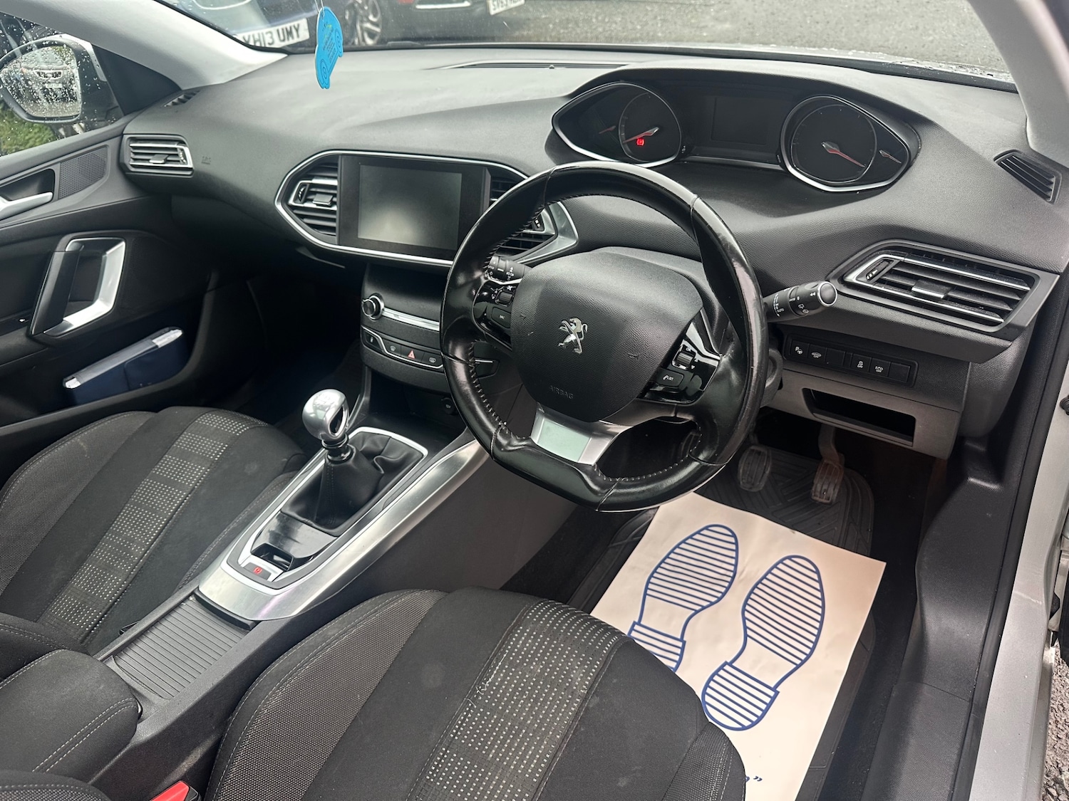 Used Peugeot 308 2015 for sale - 75930288: Photo 12