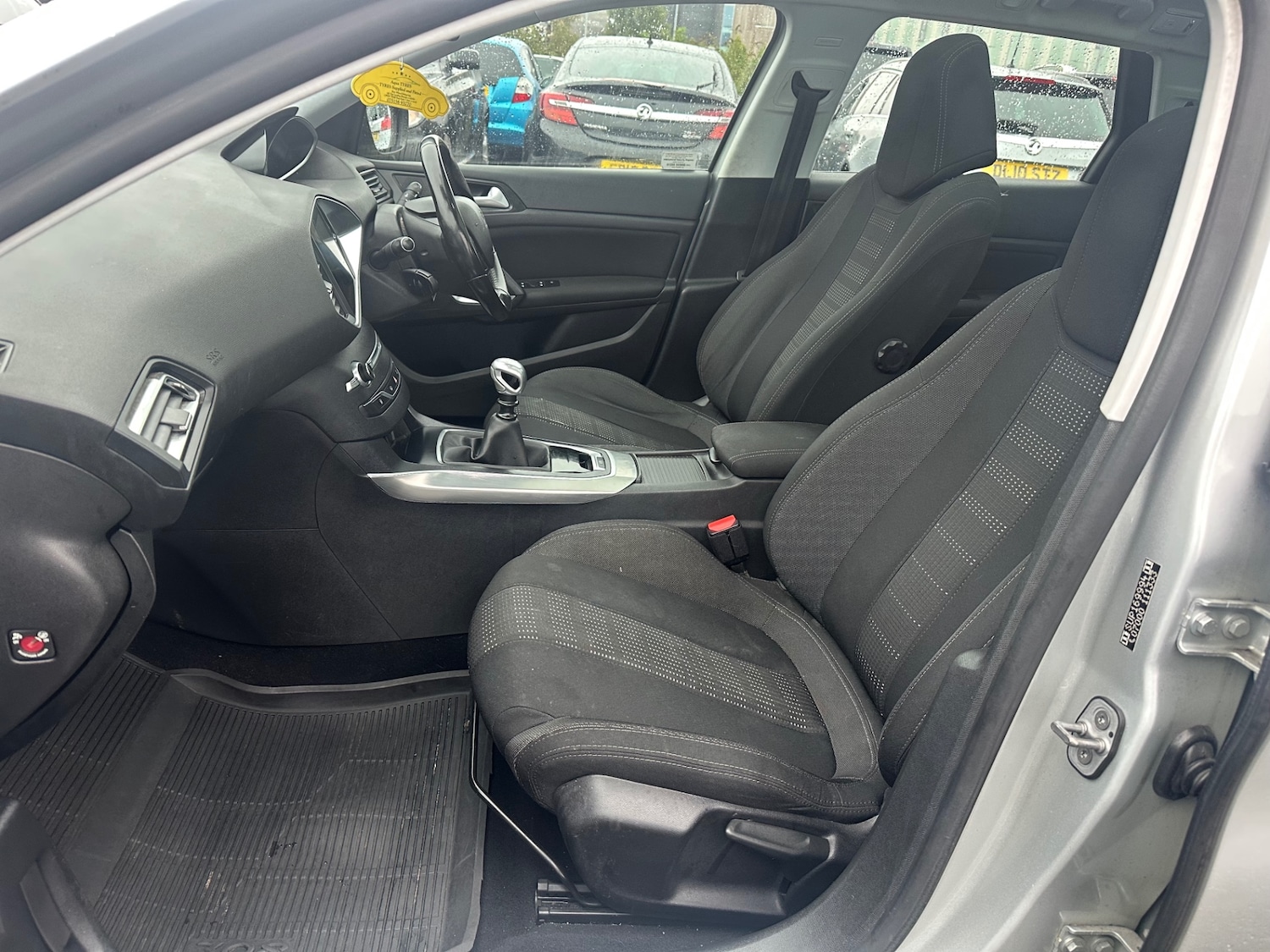 Used Peugeot 308 2015 for sale - 75930288: Photo 14