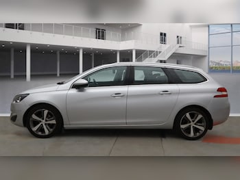 Used Peugeot 308 2015 for sale - 75930288: Photo