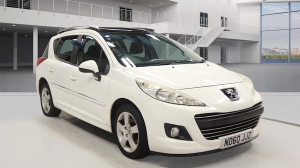 Used Peugeot 207 2010 for sale - 76290545: Photo 1