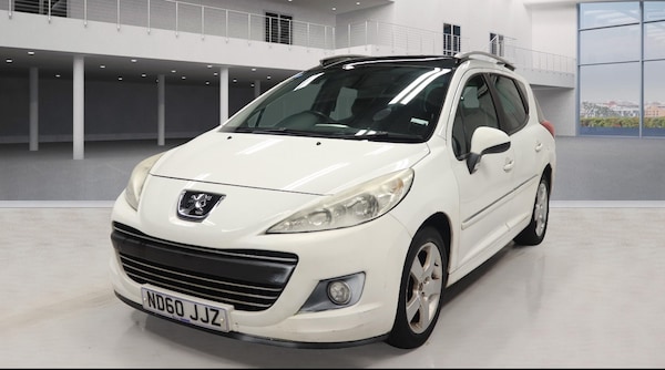 Used Peugeot 207 2010 for sale - 76290545: Photo 2