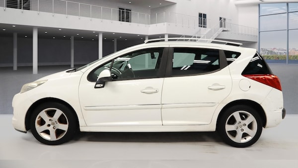 Used Peugeot 207 2010 for sale - 76290545: Photo 3