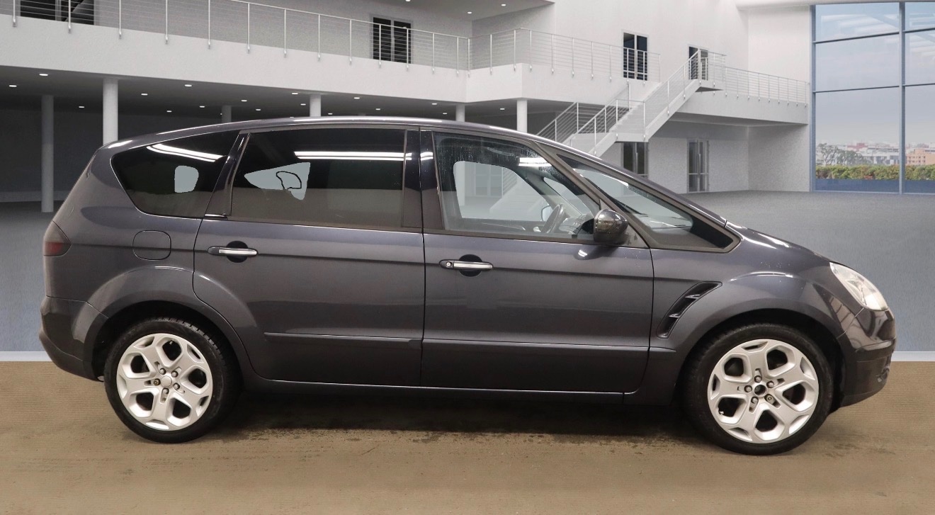 Used Ford S-Max 2009 for sale - 77095400: Photo 6